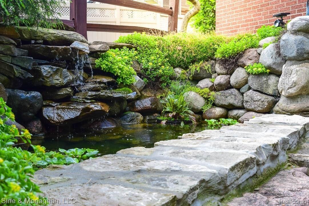 4015 Normandy Road Royal Oak, MI 48073 - Photo 45 of 45 Water feature