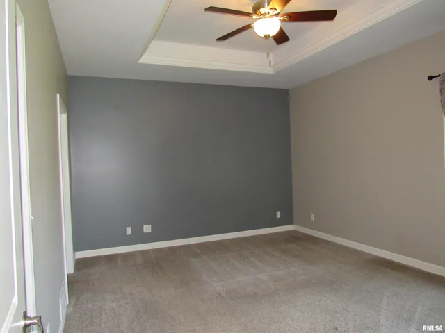 $2,600 | 405 East Palace Row, Geneseo, IL 61254