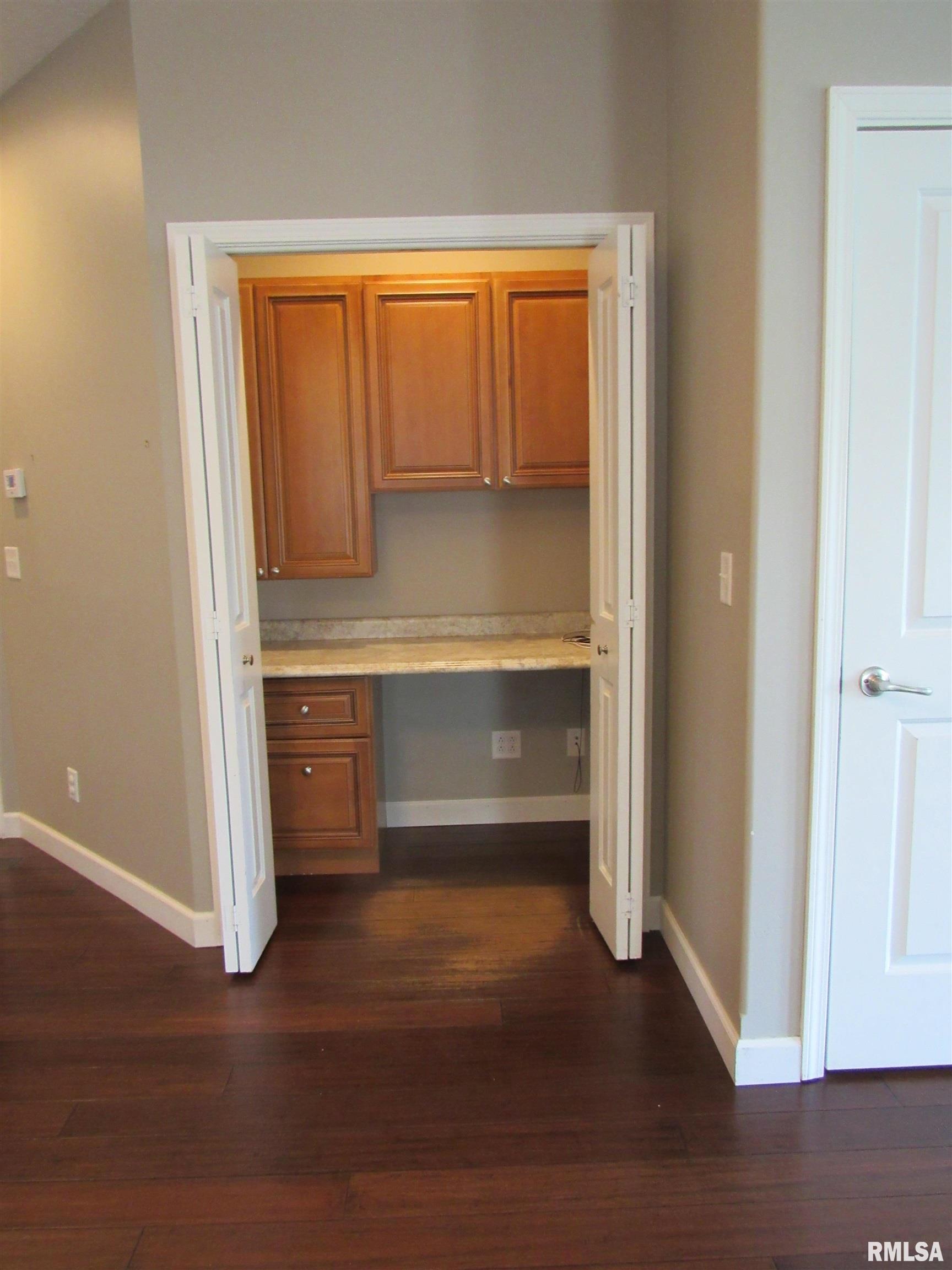 405 East Palace Row Geneseo, IL 61254 - Photo 24 of 30