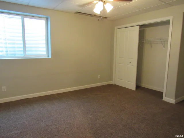 $2,600 | 405 East Palace Row, Geneseo, IL 61254