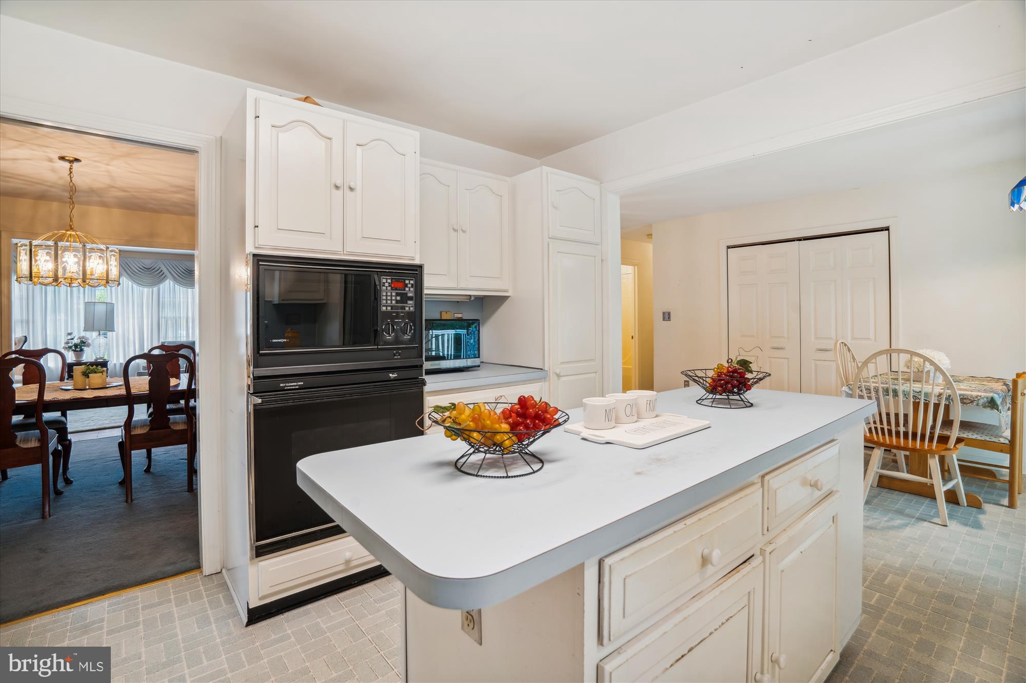 6507 Brooklyn Bridge Road Laurel, MD 20707 - Photo 14 of 55 Kitchen