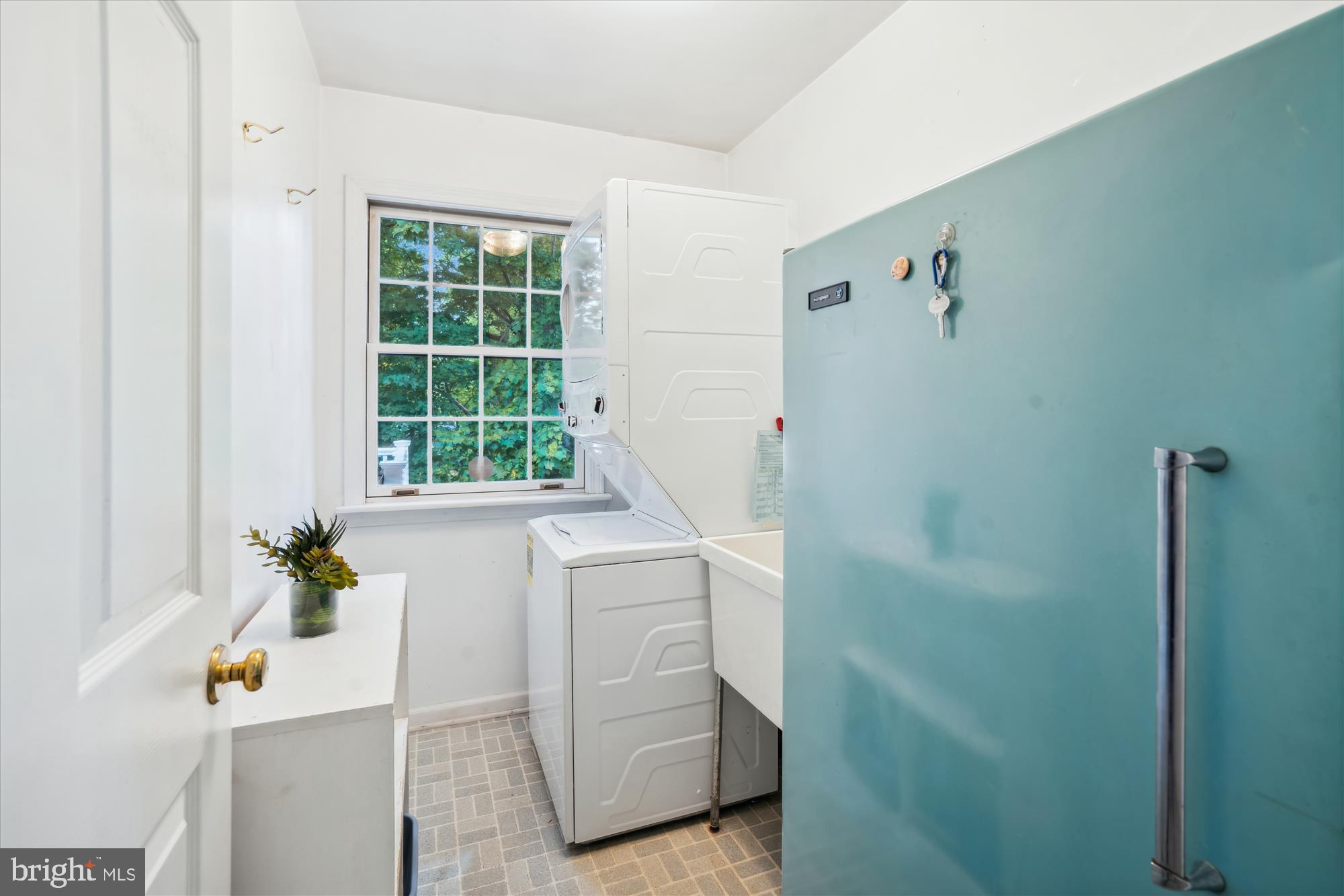 6507 Brooklyn Bridge Road Laurel, MD 20707 - Photo 16 of 55 Washer Dryer