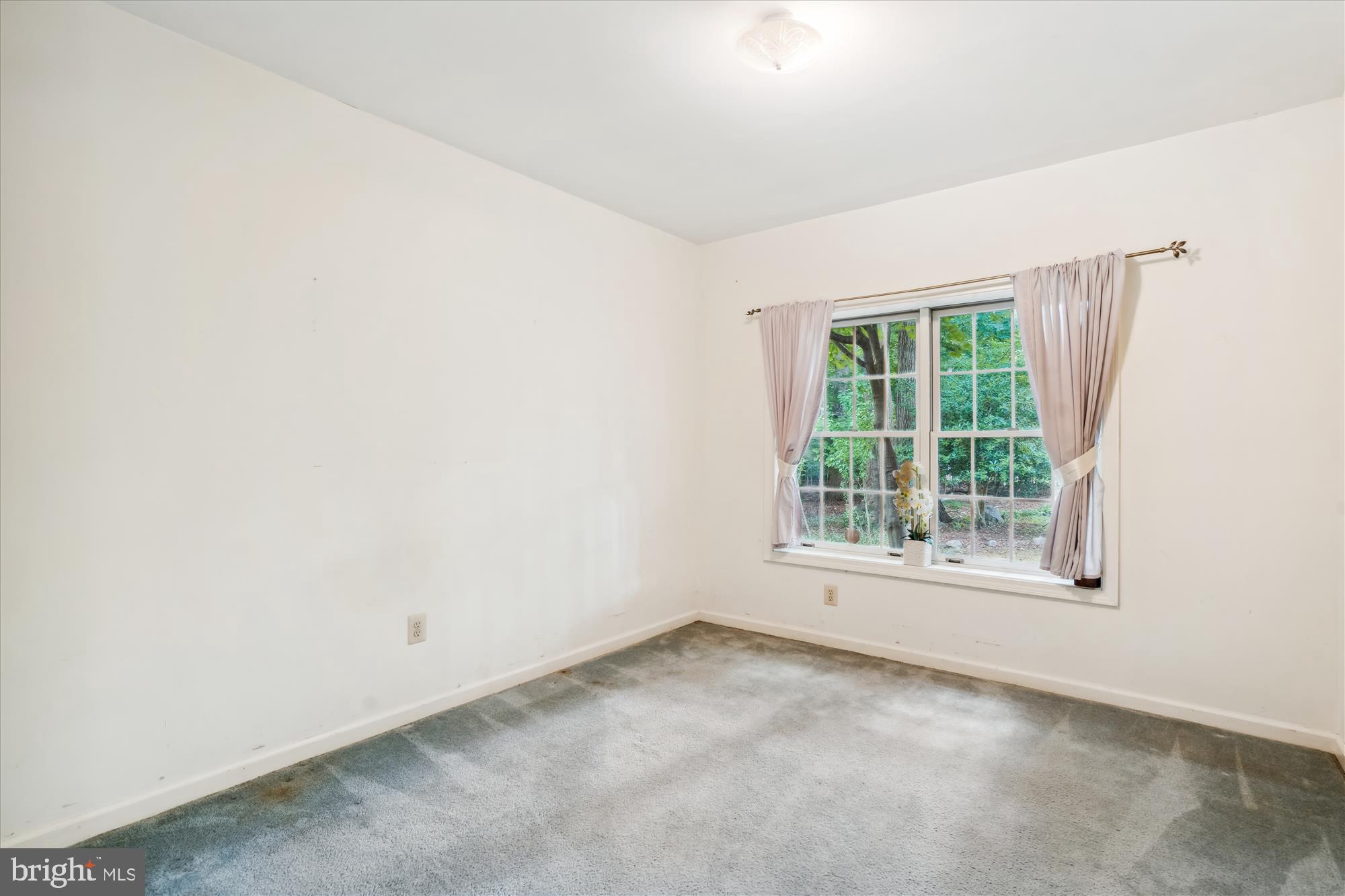 6507 Brooklyn Bridge Road Laurel, MD 20707 - Photo 36 of 55 Bedroom