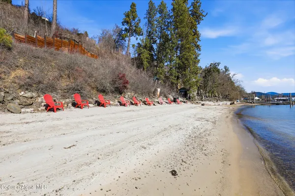 $3,400,000 | 2004 Highway 95, Coeur D'Alene, ID 83814