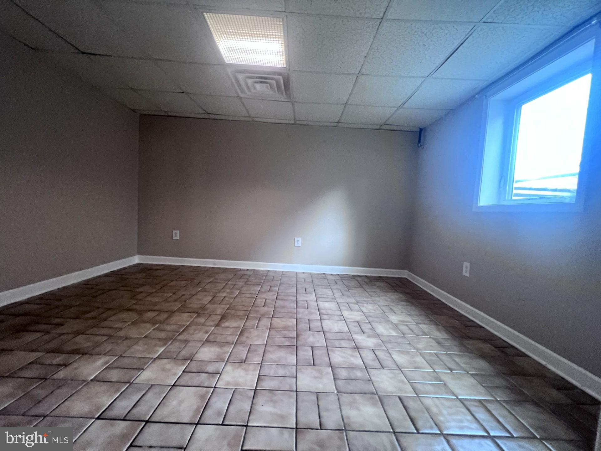 3620 Marlbrough Way College Park, MD 20740 - Photo 24 of 30 a view of an empty room and window