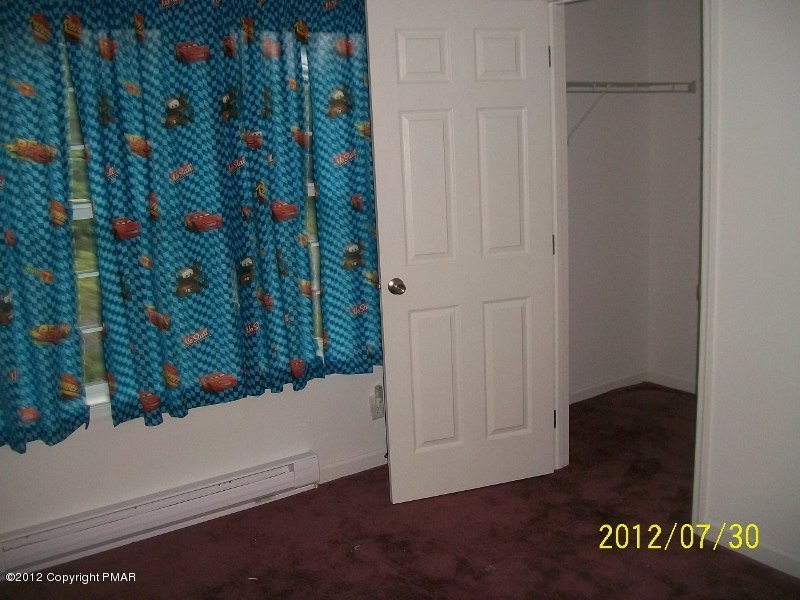162 Stonecrest Road Blakeslee, PA 18610 - Photo 10 of 15