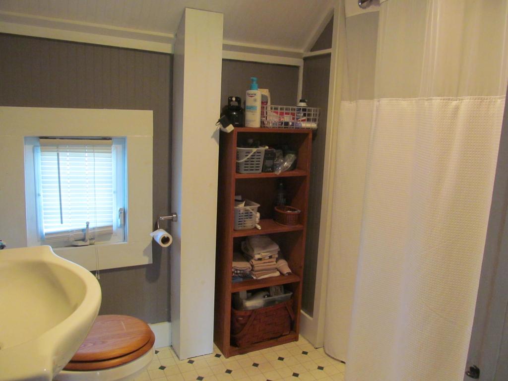 1254 Pleasant Street West Rutland, VT 05777 - Photo 21 of 36 Gallery Image 21
