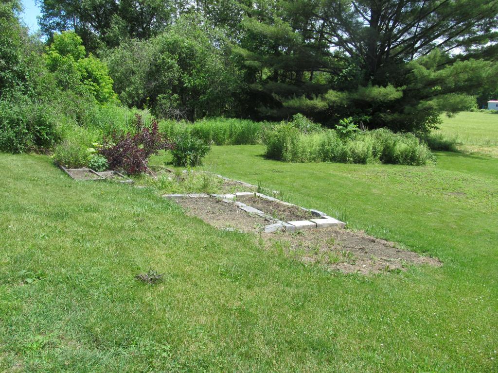 1254 Pleasant Street West Rutland, VT 05777 - Photo 27 of 36 Gallery Image 27