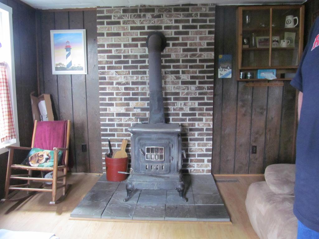 1254 Pleasant Street West Rutland, VT 05777 - Photo 10 of 36 Gallery Image 10