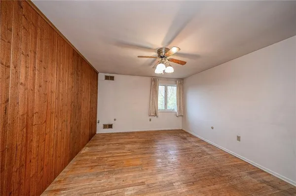 $149,900 | 1455 Spreading Oak Drive, Unit C, Pittsburgh, PA 15220