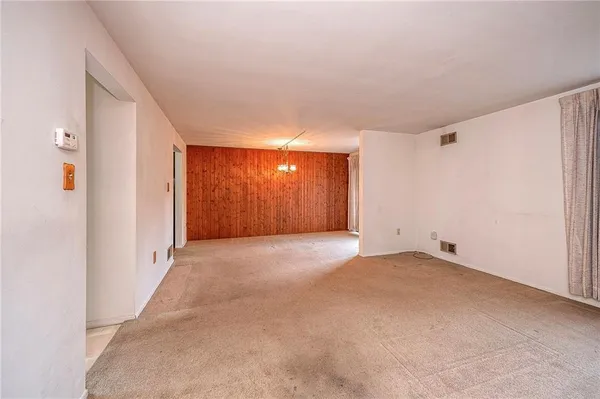 $149,900 | 1455 Spreading Oak Drive, Unit C, Pittsburgh, PA 15220