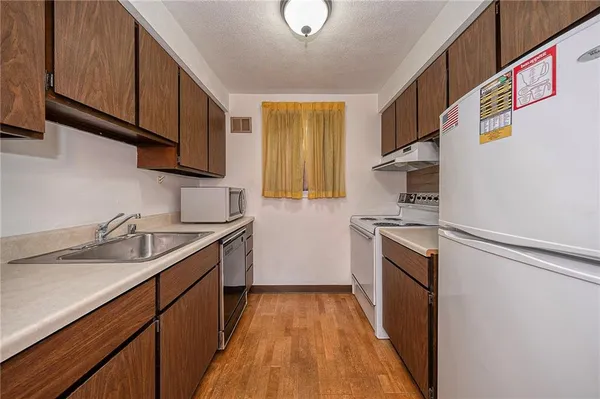 $149,900 | 1455 Spreading Oak Drive, Unit C, Pittsburgh, PA 15220