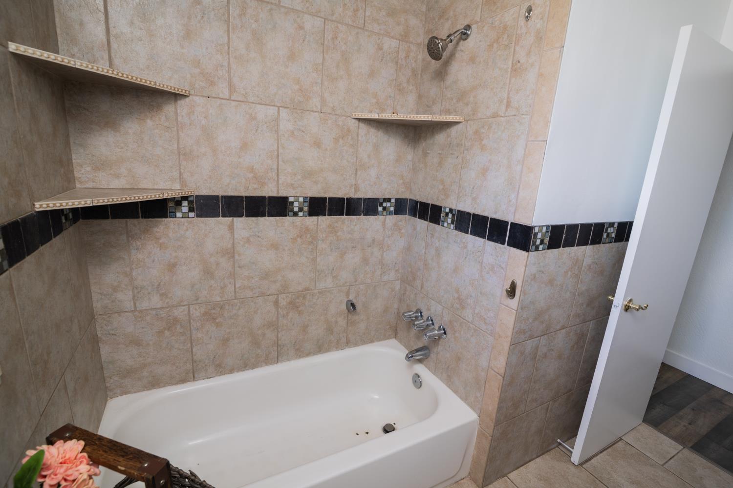 4537 Engle Road Sacramento, CA 95821 - Photo 40 of 50