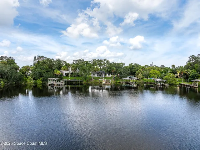 $924,900 | 877 Sunset Drive, Melbourne, FL 32935