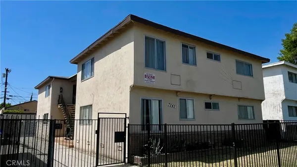 $1,565,000 | 7245 Bakman Avenue, Sun Valley, CA 91352