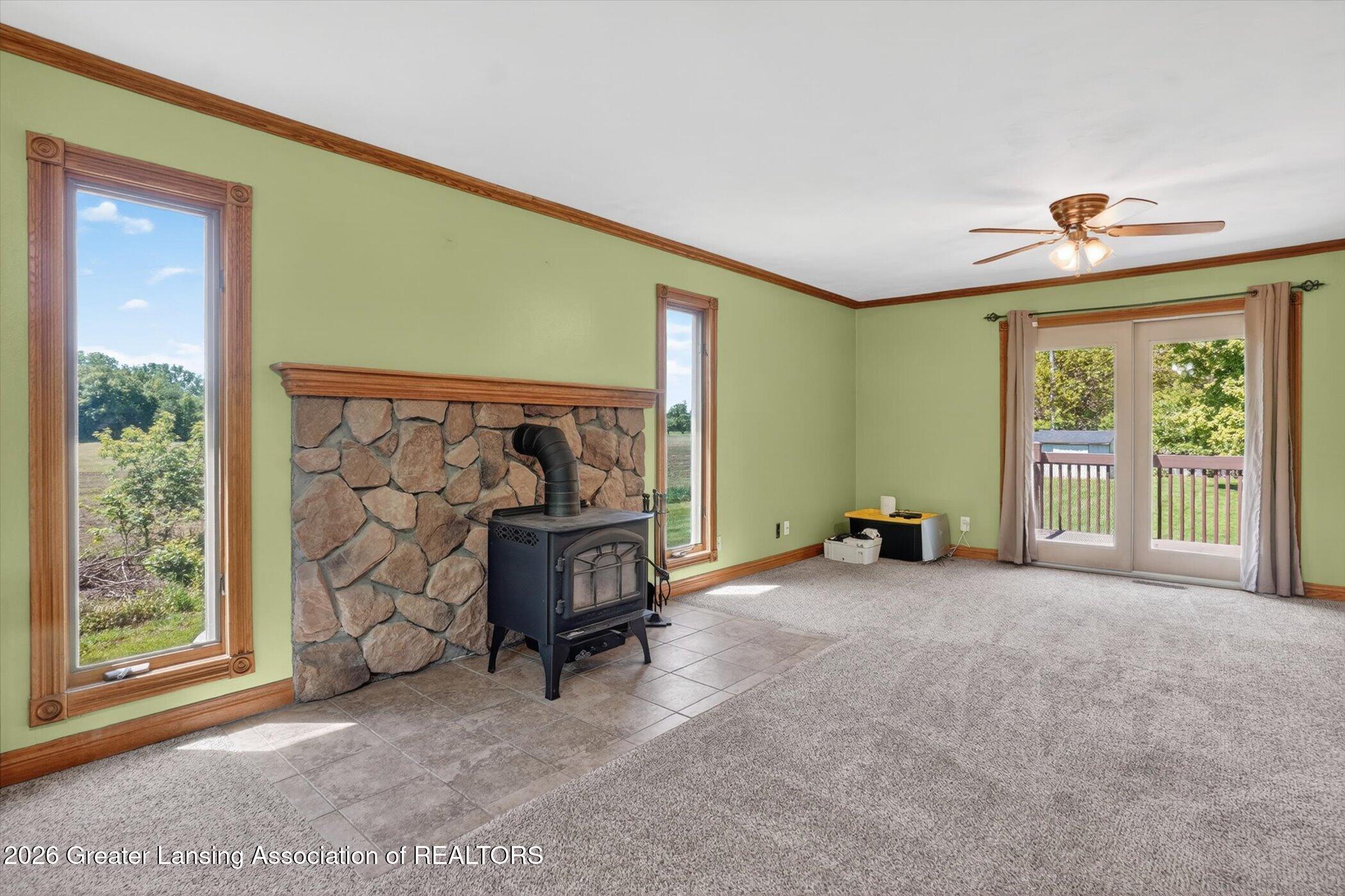 2141 North Meridian Road Ovid, MI 48866 - Photo 13 of 34 16-2141-N-Meridian-WindowStill-Photograp