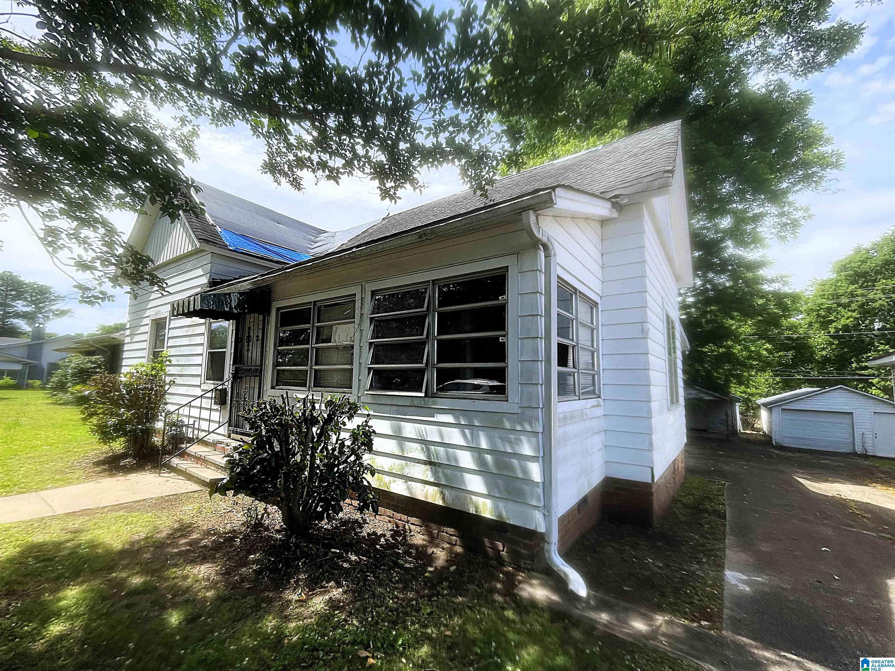 4624 Court R Birmingham, AL 35208 - Photo 2 of 21