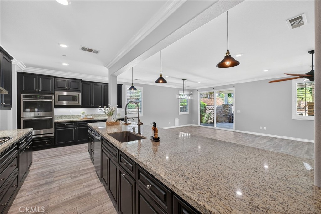 33320 Kilroy Road Temecula, CA 92592 - Photo 18 of 73