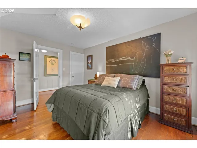 $775,000 | 7231 South Laview Drive, Portland, OR 97219