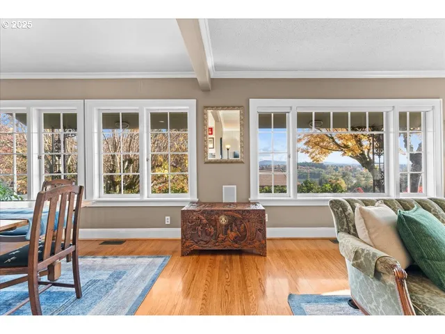 $775,000 | 7231 South Laview Drive, Portland, OR 97219