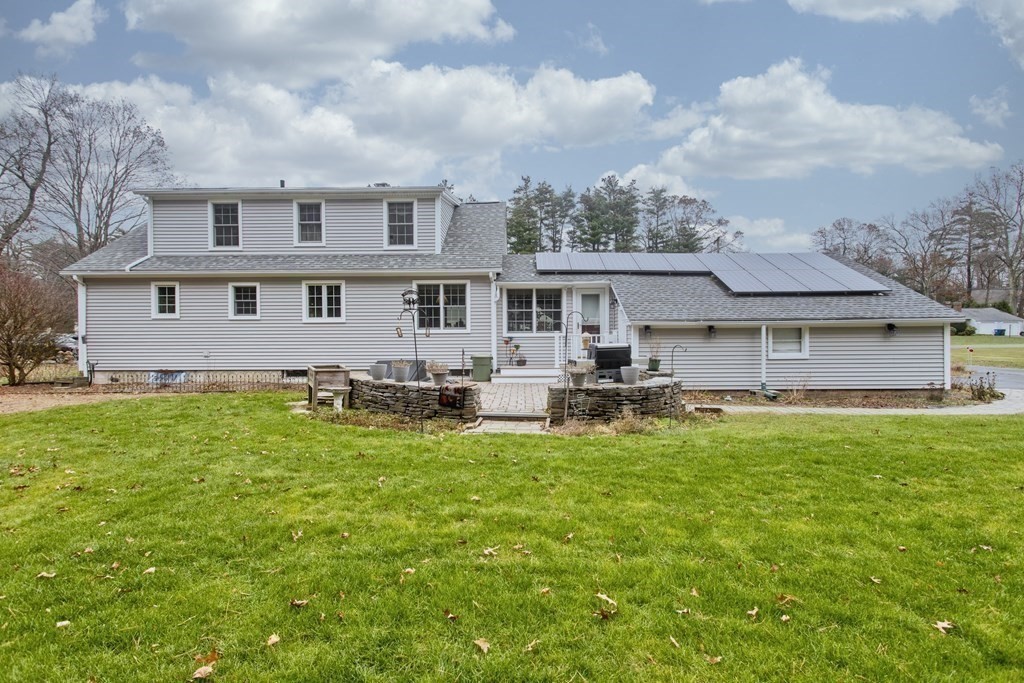 6 West Colonial Road Wilbraham, MA 01095 - Photo 5 of 34