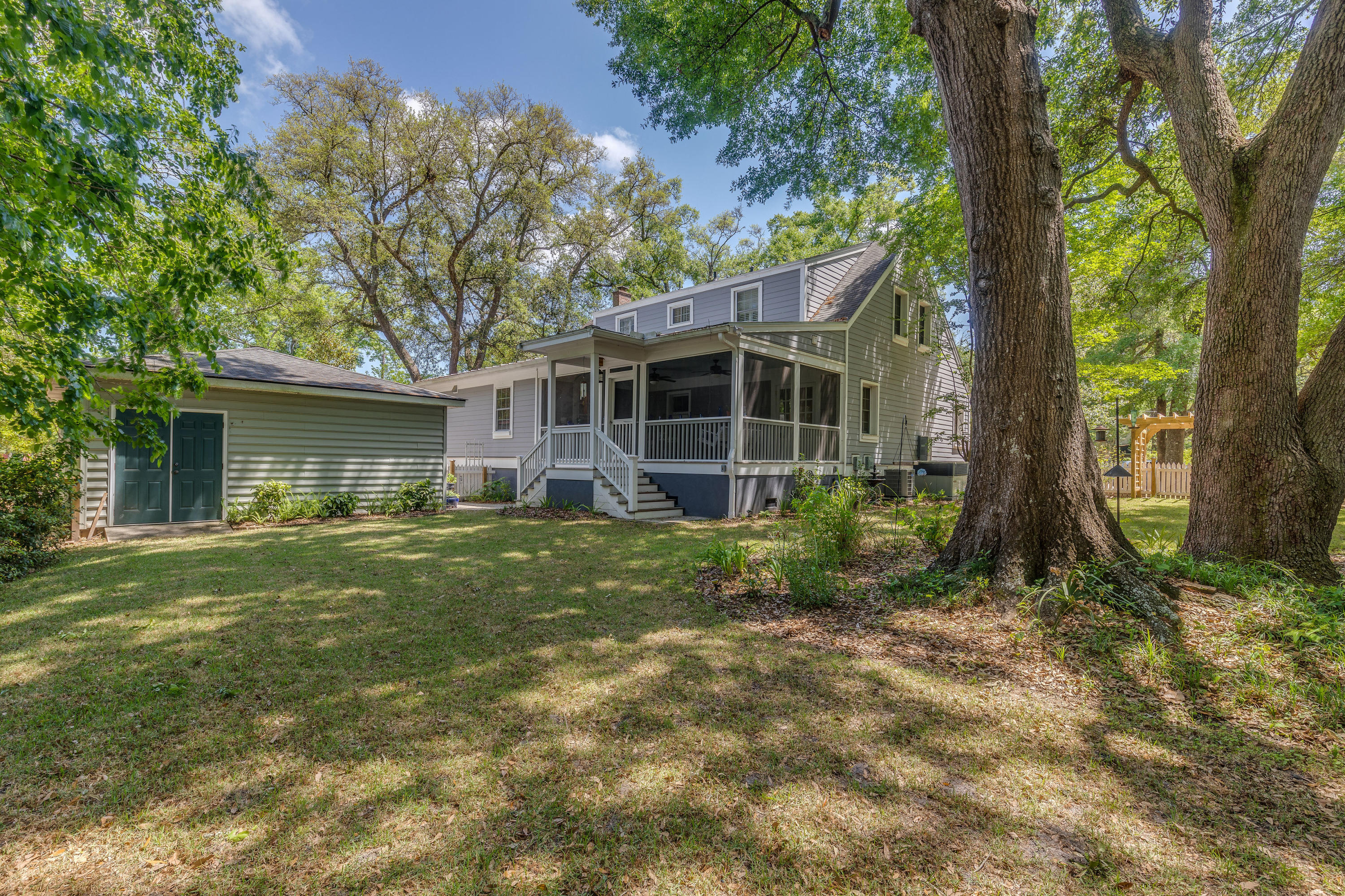 2142 Westrivers Road Charleston, SC 29412 - Photo 34 of 48 2142Westrivers11