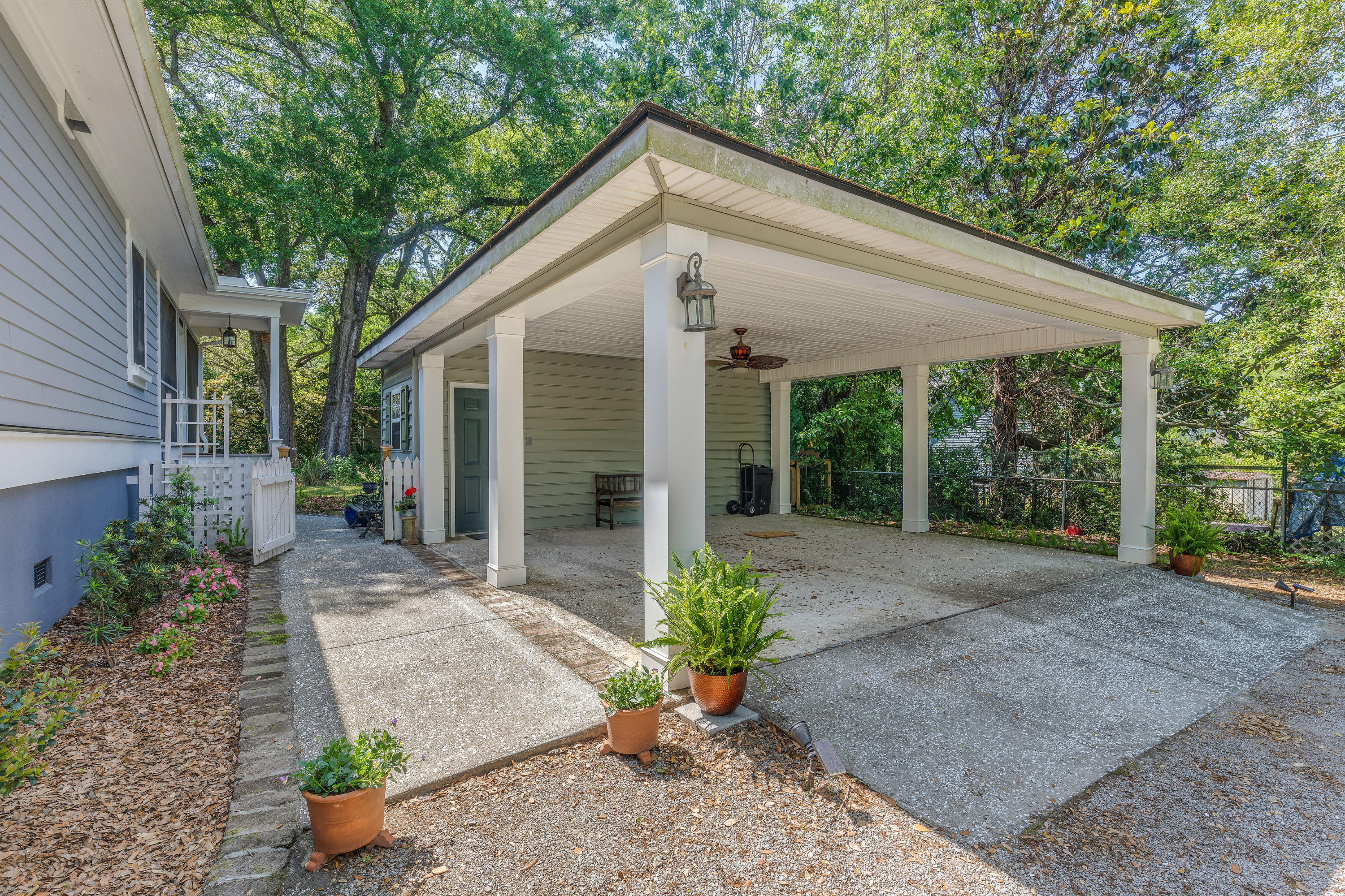 2142 Westrivers Road Charleston, SC 29412 - Photo 40 of 48 2142Westrivers20