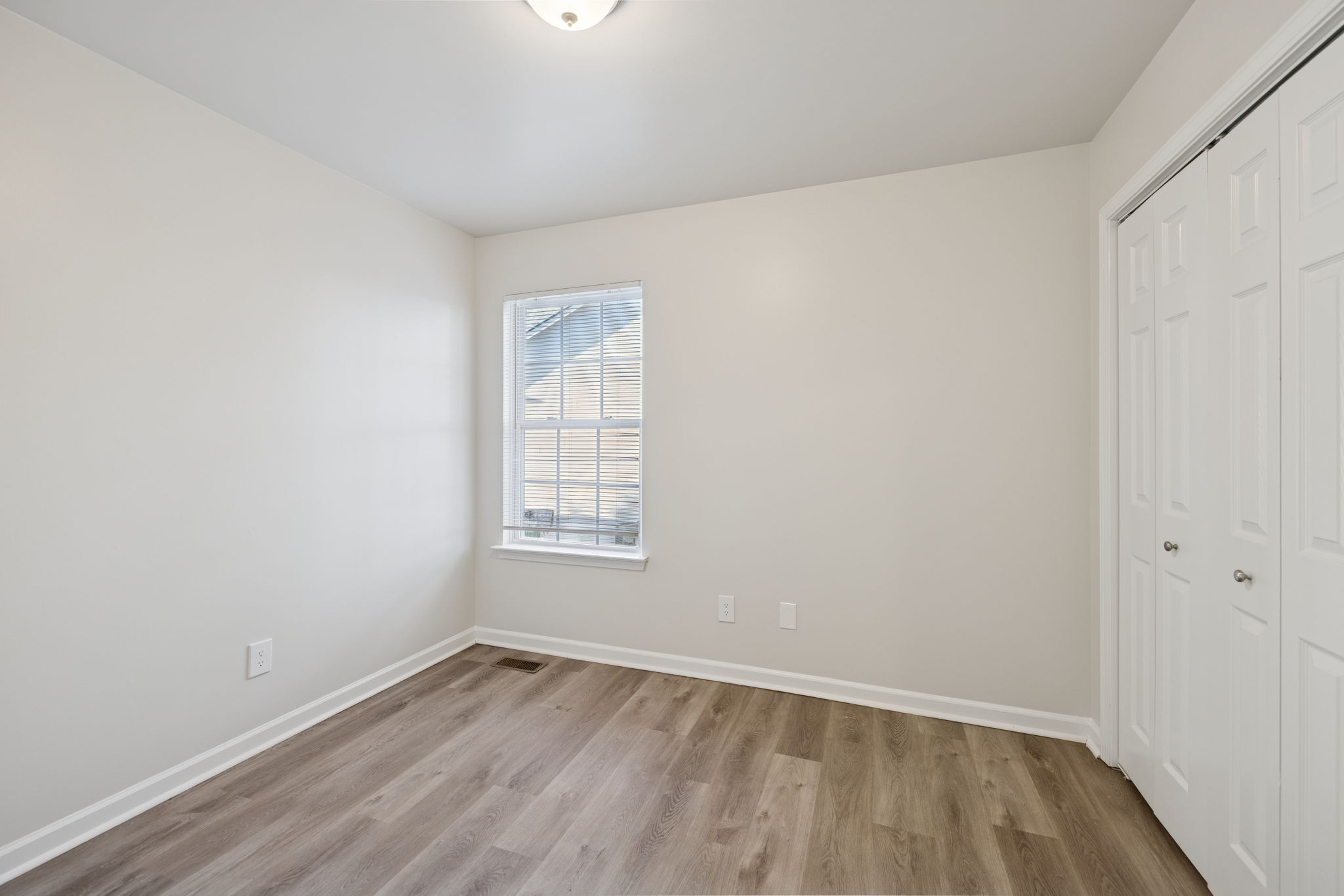 8010 Tiger Court Spring Hill, TN 37174 - Photo 23 of 36 an empty room with a window