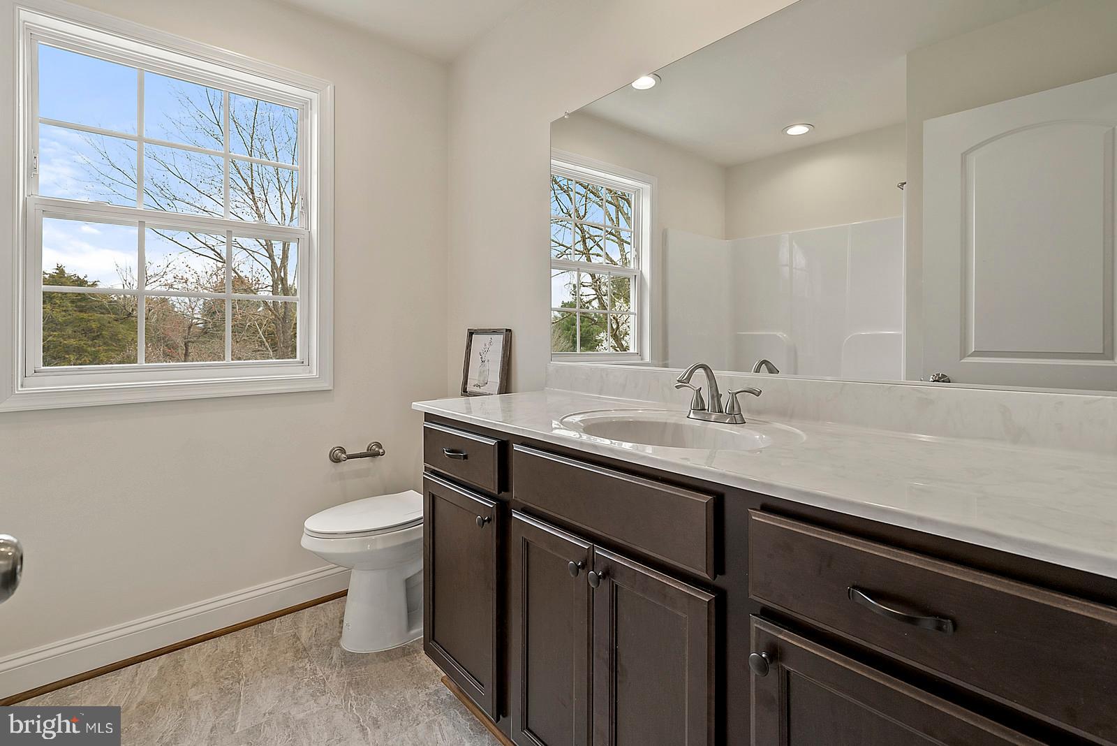 12020 Hume Road Hume, VA 22639 - Photo 30 of 38 Bathroom on the upper level