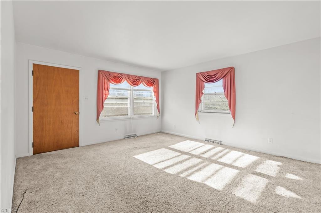 4309 Millpoint Road Greensboro, NC 27406 - Photo 4 of 26 Gallery Image 4