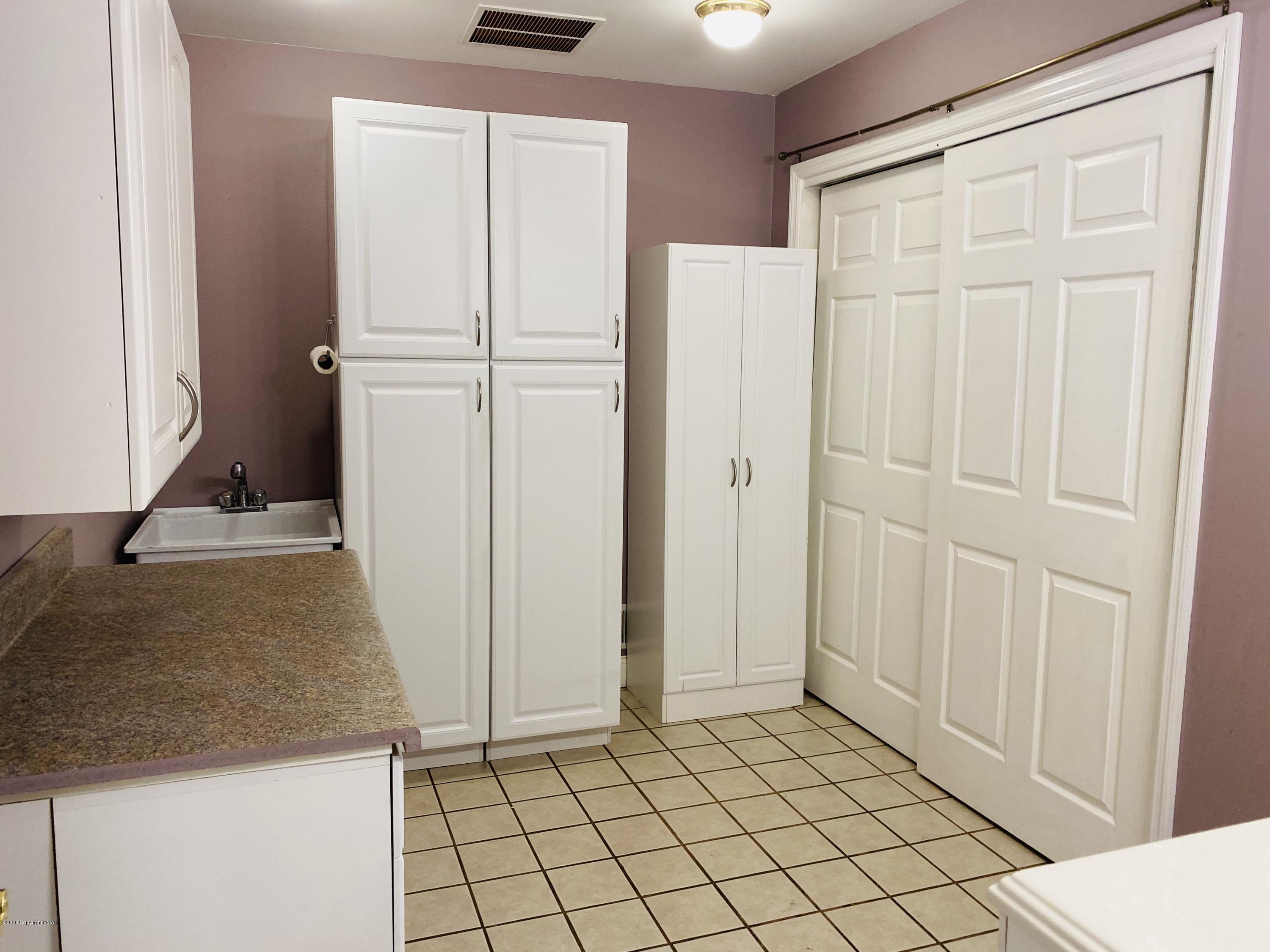 3300 Aspen Road Kunkletown, PA 18058 - Photo 11 of 32 Laundry ROom