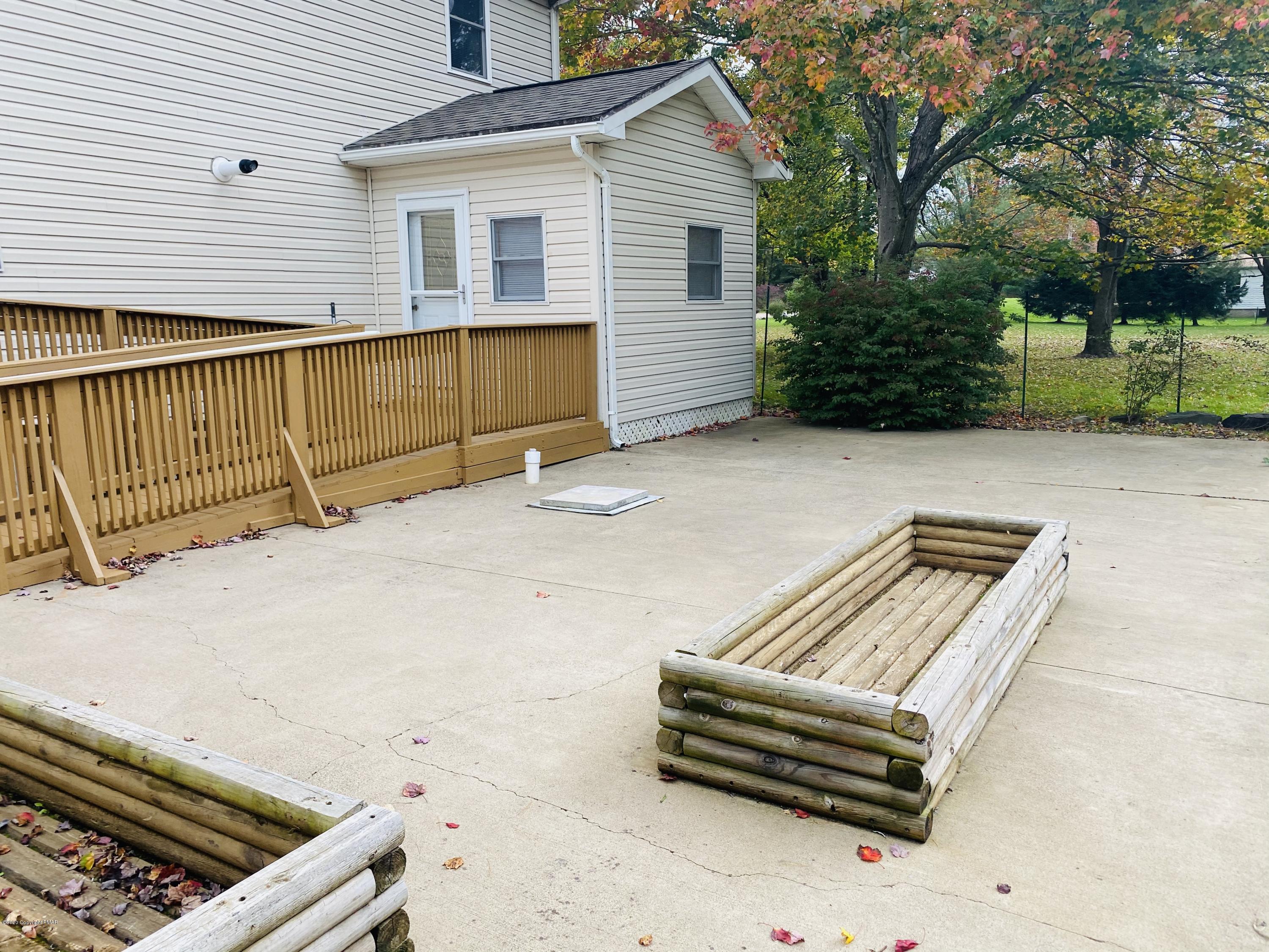 3300 Aspen Road Kunkletown, PA 18058 - Photo 23 of 32 Patio