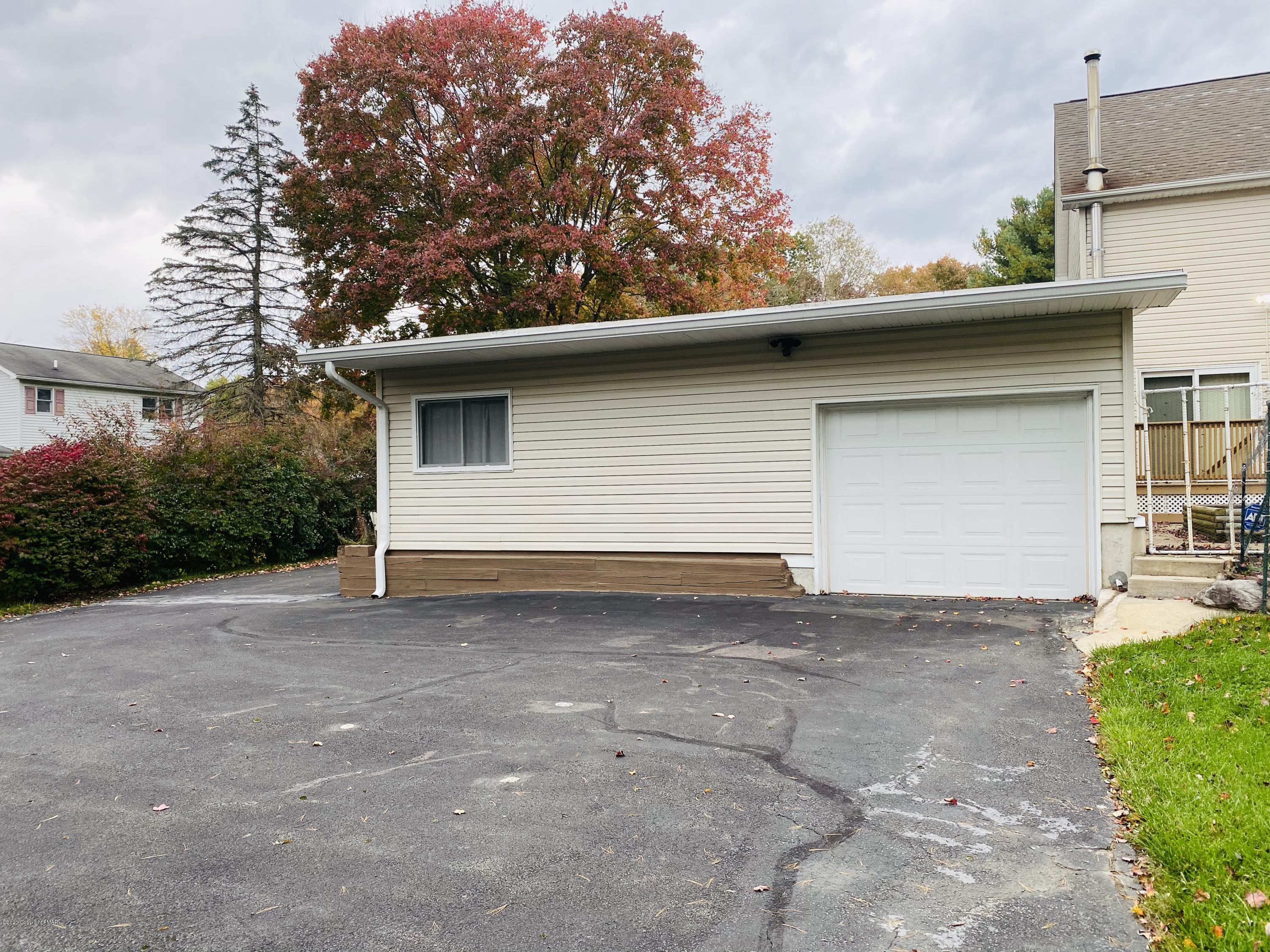 3300 Aspen Road Kunkletown, PA 18058 - Photo 27 of 32 3rd Garage