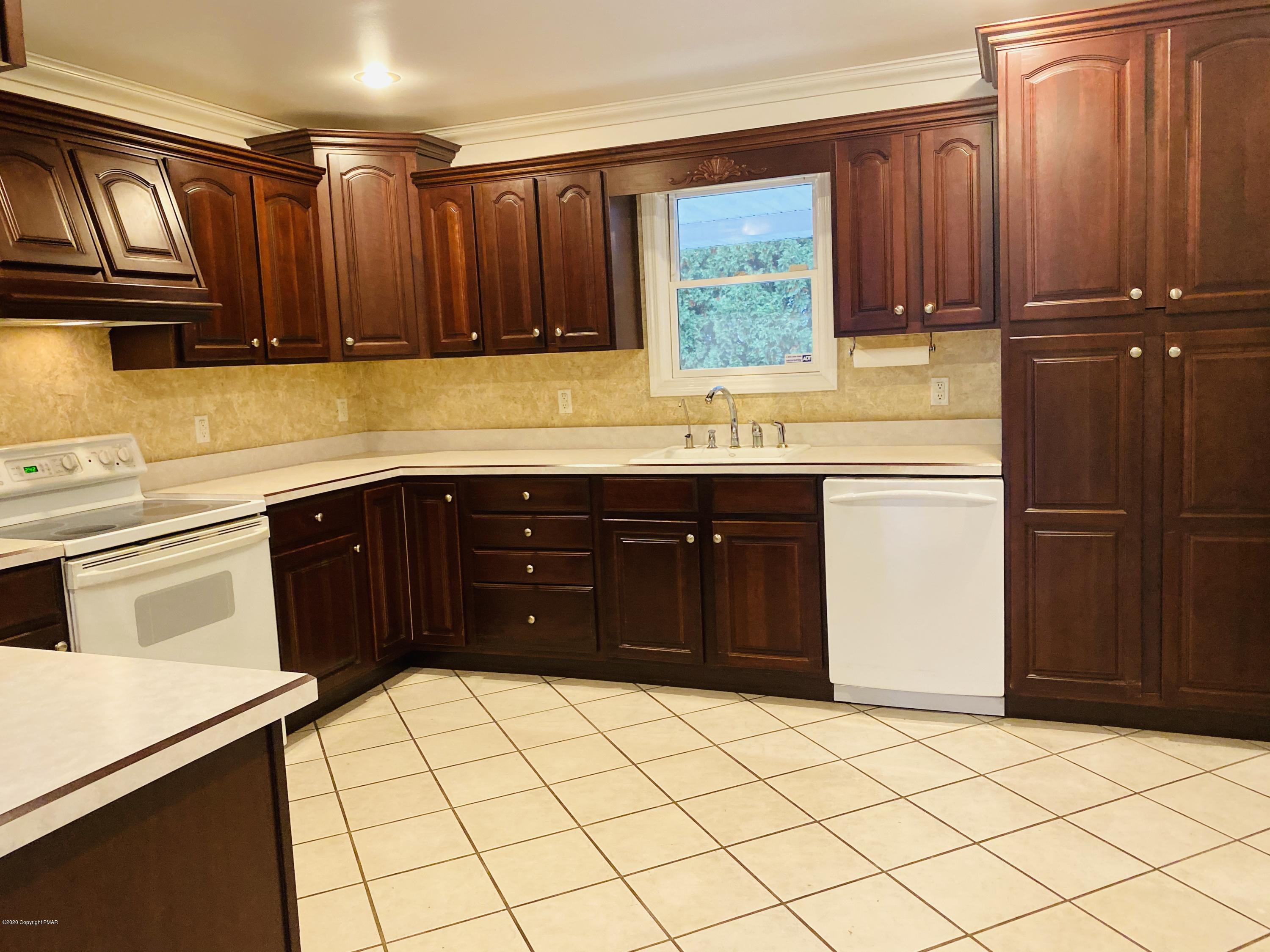 3300 Aspen Road Kunkletown, PA 18058 - Photo 4 of 32 Kitchen
