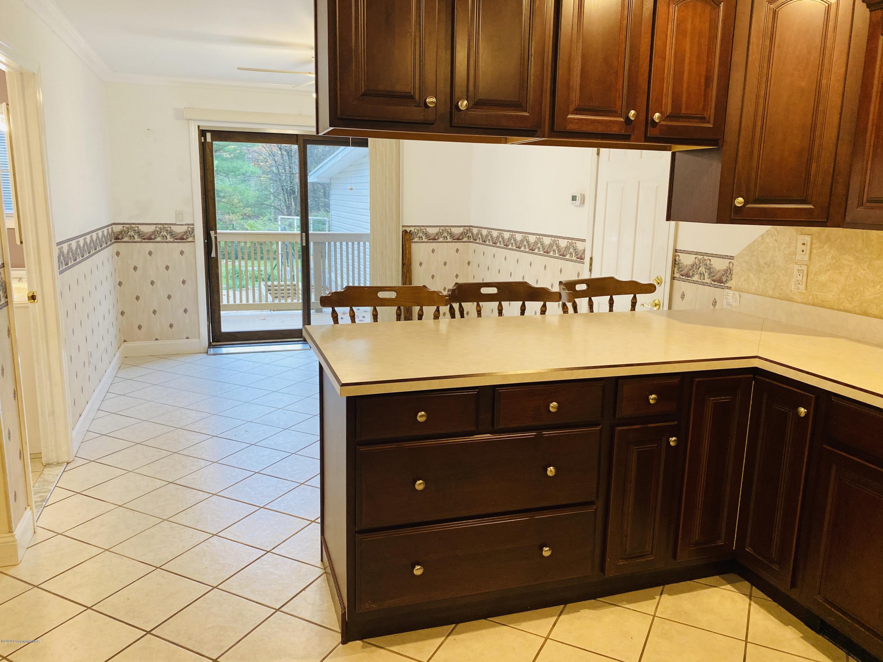 3300 Aspen Road Kunkletown, PA 18058 - Photo 5 of 32 Island