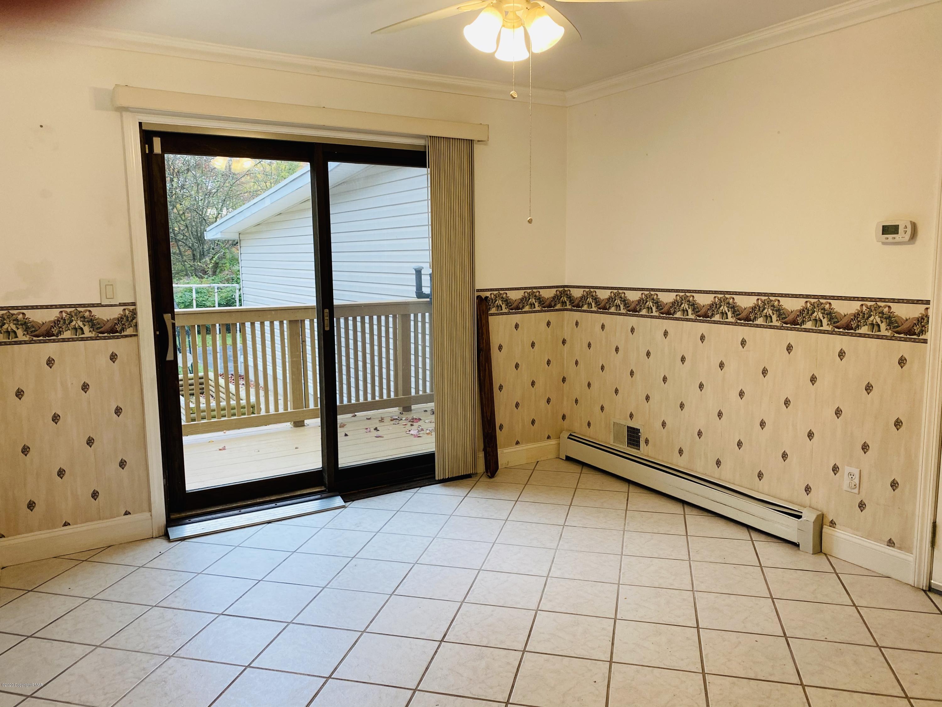3300 Aspen Road Kunkletown, PA 18058 - Photo 7 of 32 Dining Area