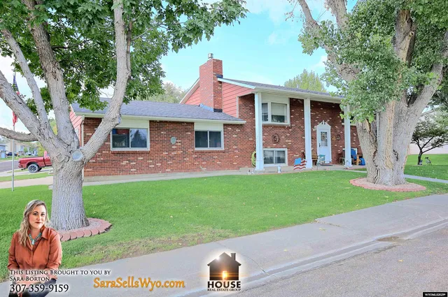 $380,000 | 1037 Bandera Avenue, Douglas, WY 82633