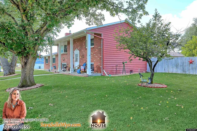 $380,000 | 1037 Bandera Avenue, Douglas, WY 82633
