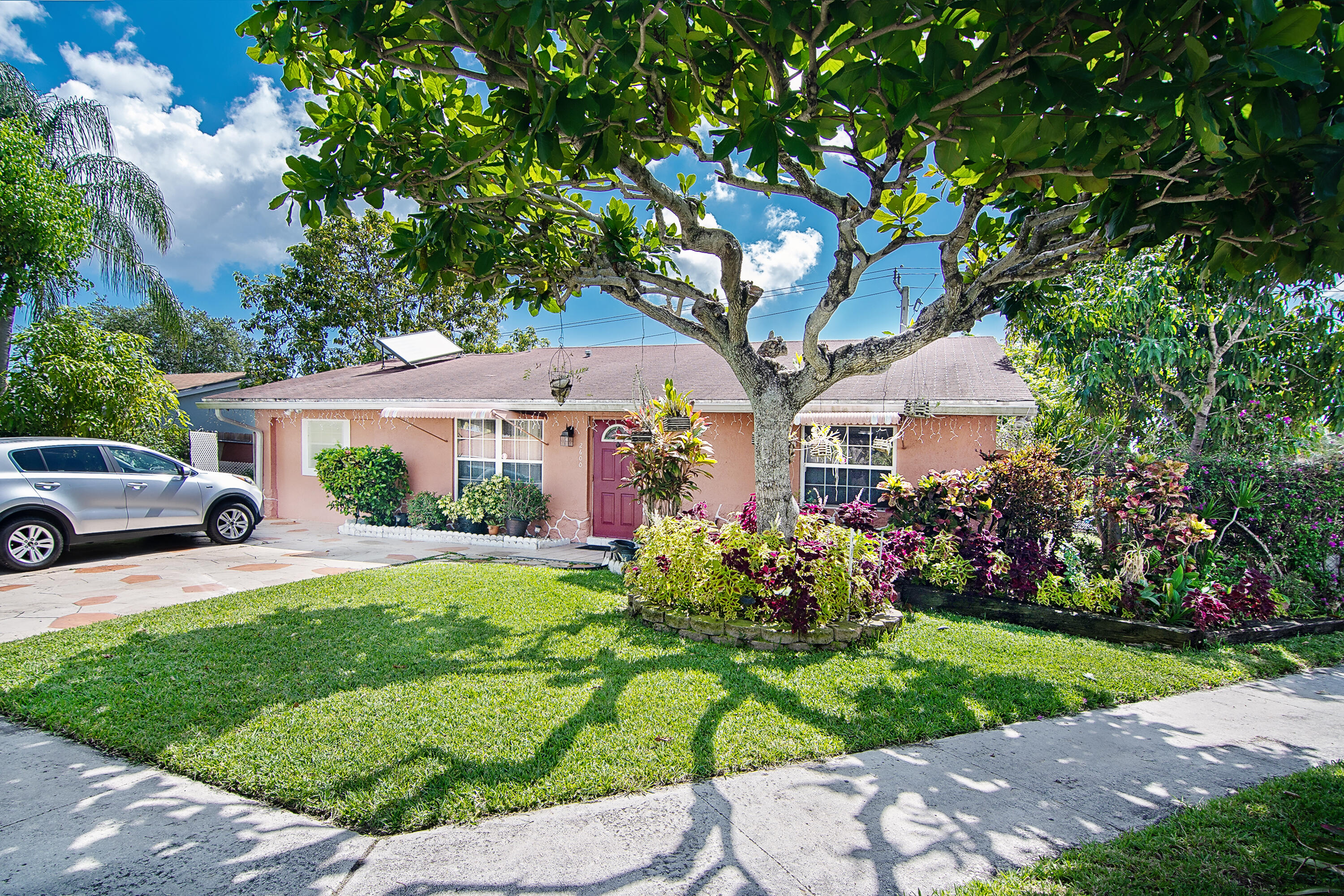 2600 West 28th Street Riviera Beach, FL 33404 - Photo 1 of 31 Beautiful National Village Home