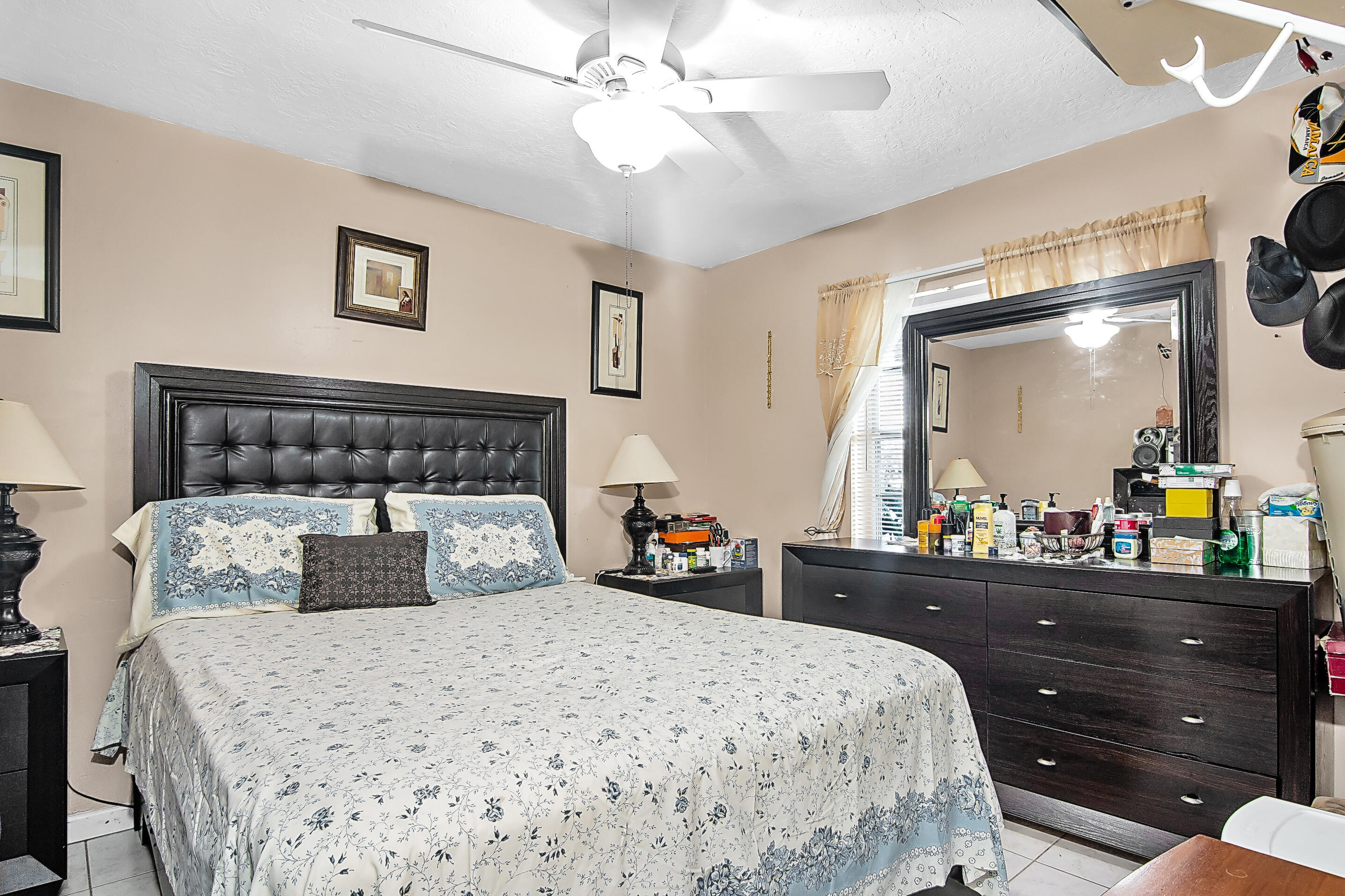 2600 West 28th Street Riviera Beach, FL 33404 - Photo 20 of 31 2600 W 28 St_021