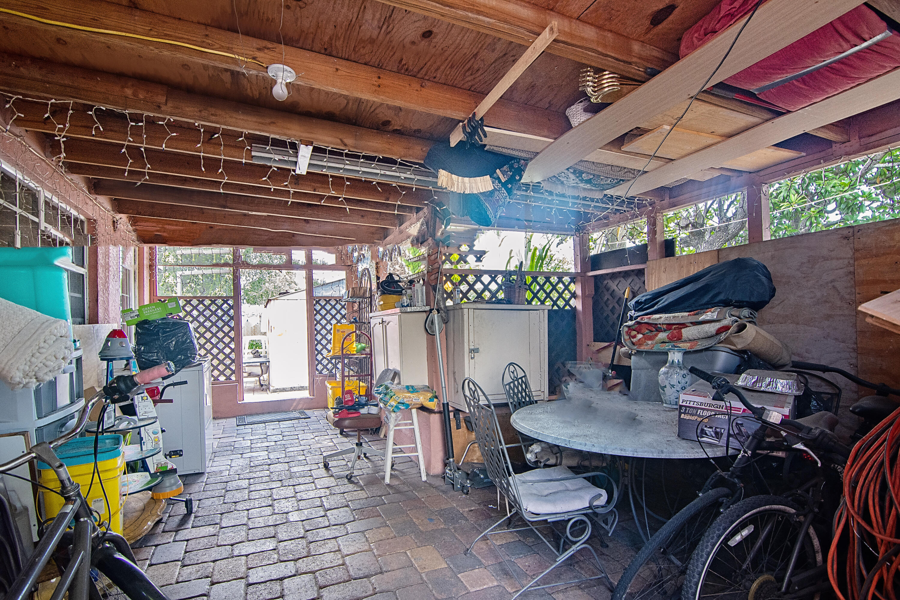 2600 West 28th Street Riviera Beach, FL 33404 - Photo 23 of 31 2600 W 28 St_025