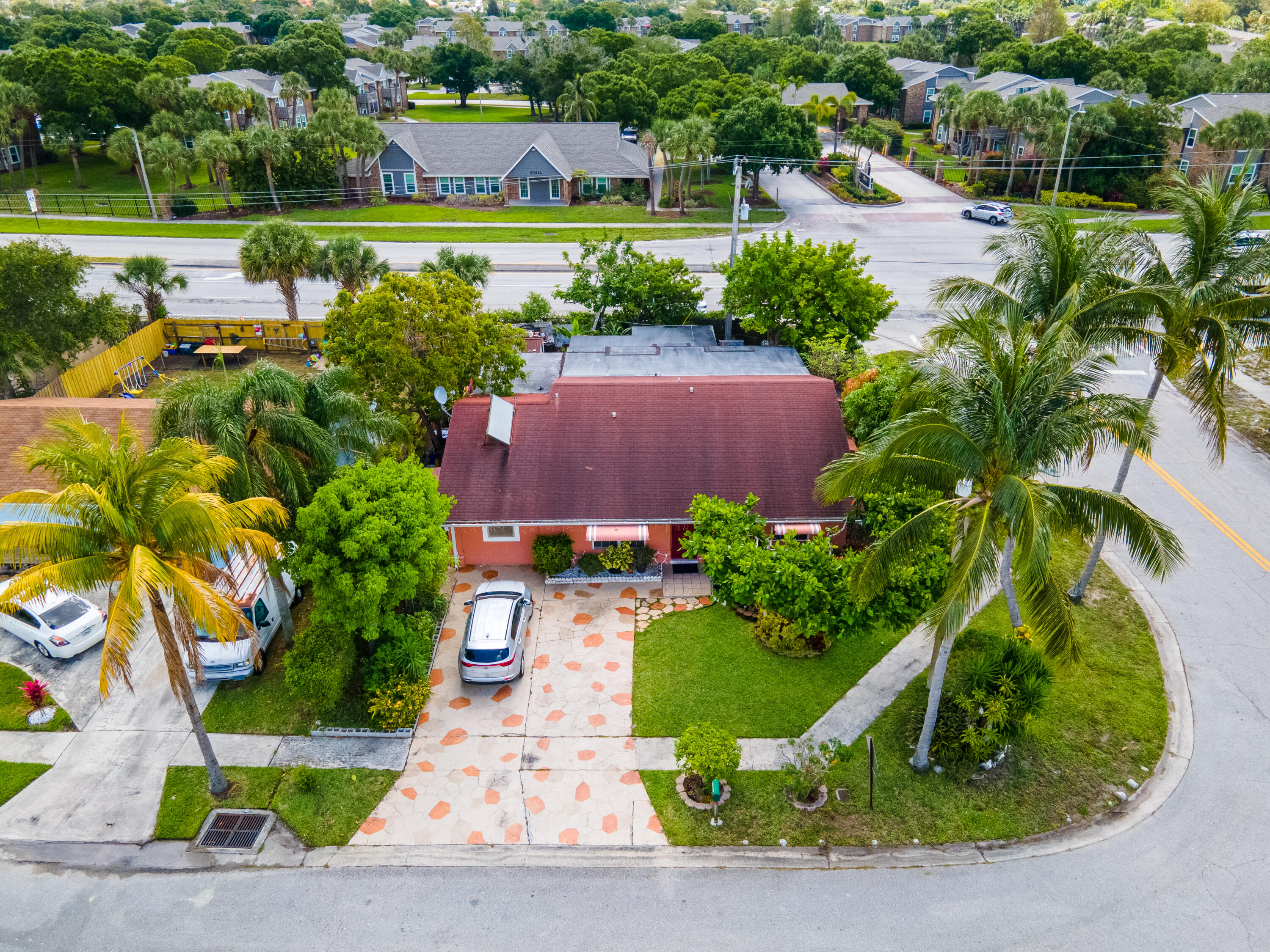 2600 West 28th Street Riviera Beach, FL 33404 - Photo 26 of 31 02