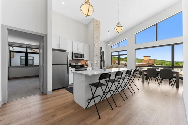 $950,000 | 37 West 4th Street, Unit 305E, Silverthorne, CO 80498