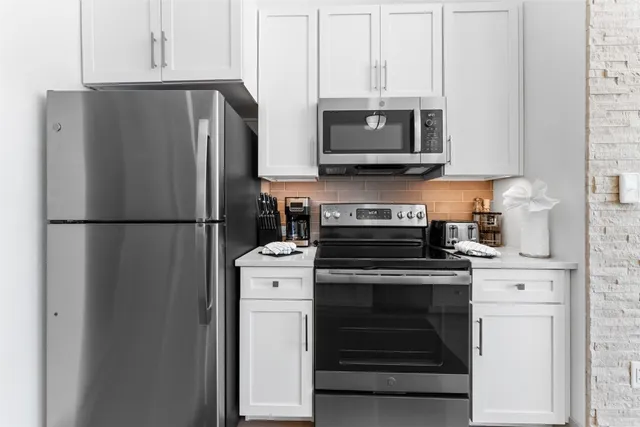 $950,000 | 37 West 4th Street, Unit 305E, Silverthorne, CO 80498