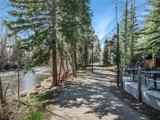 $950,000 | 37 West 4th Street, Unit 305E, Silverthorne, CO 80498