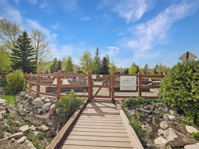 $950,000 | 37 West 4th Street, Unit 305E, Silverthorne, CO 80498