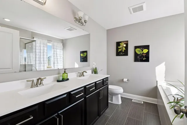 $785,000 | 3765 Crane Island Court, Excelsior, MN 55331