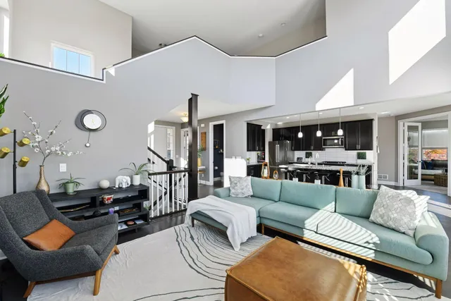 $785,000 | 3765 Crane Island Court, Excelsior, MN 55331