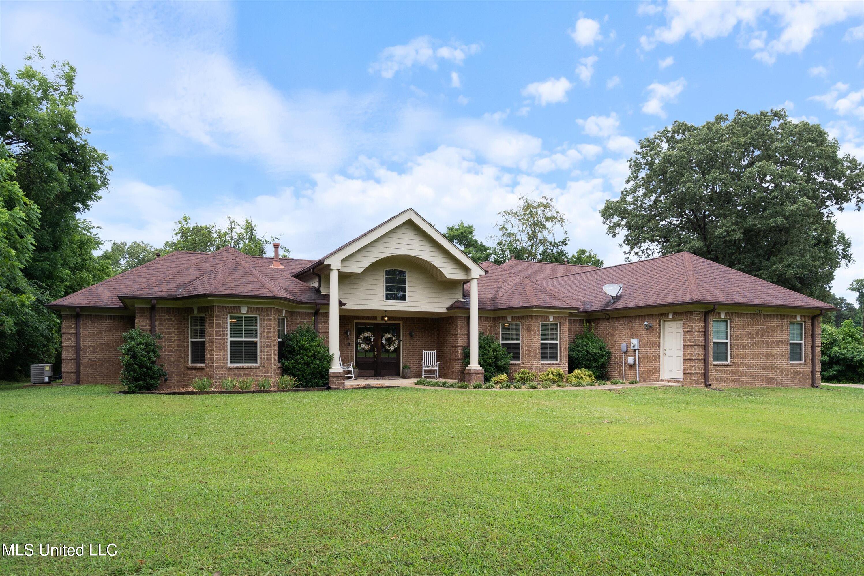 4392 Sunset Road Nesbit, MS 38651 - Photo 7 of 48 02-DSC8417
