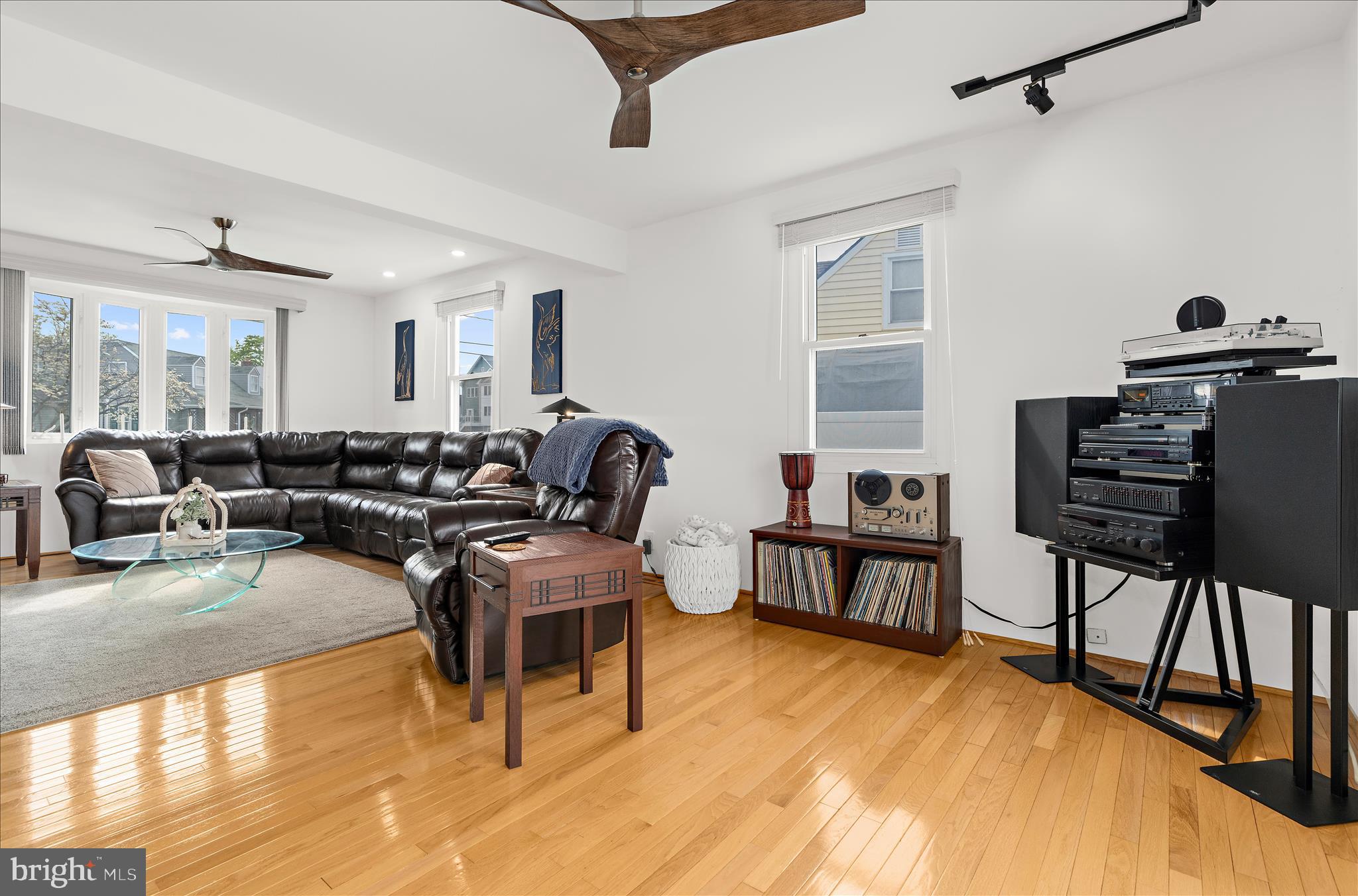 8209 Peach Orchard Road Baltimore, MD 21222 - Photo 11 of 70